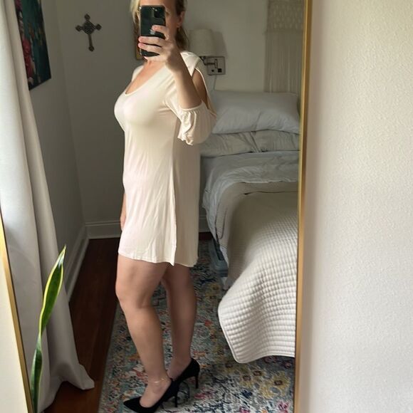 Pennington and Bailes Dress Womens Tan Cream Medium Open Long Sleeve - Picture 3 of 7